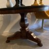 Empire tafel, mahonie gefineerd.