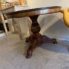 Empire tafel, mahonie gefineerd.